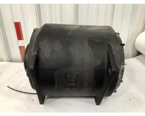 Volvo VNM Air Cleaner