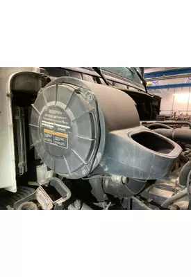 Volvo VNM Air Cleaner