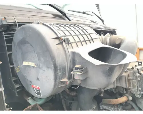 Volvo VNM Air Cleaner