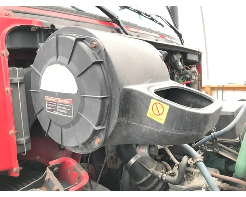 Volvo VNM Air Cleaner