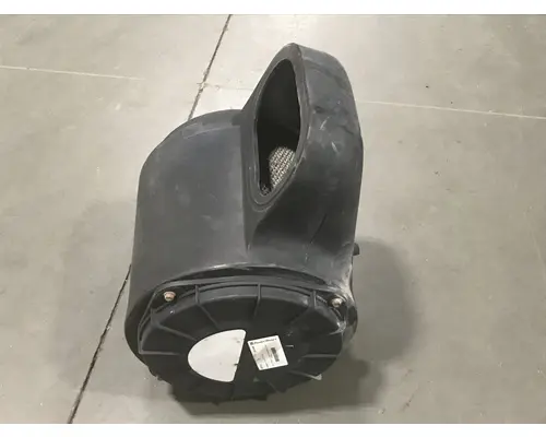 Volvo VNM Air Cleaner