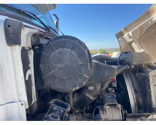 Volvo VNM Air Cleaner