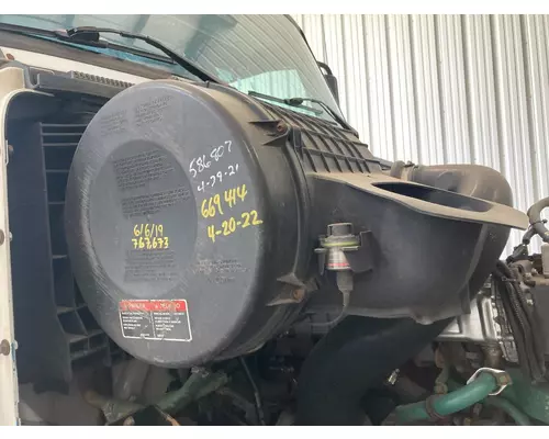 Volvo VNM Air Cleaner