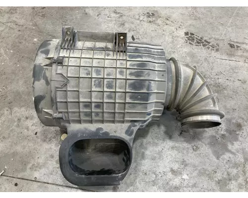 Volvo VNM Air Cleaner