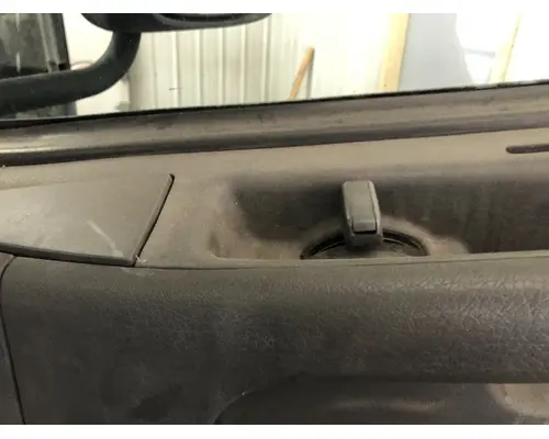 Volvo VNM Body, Misc. Parts