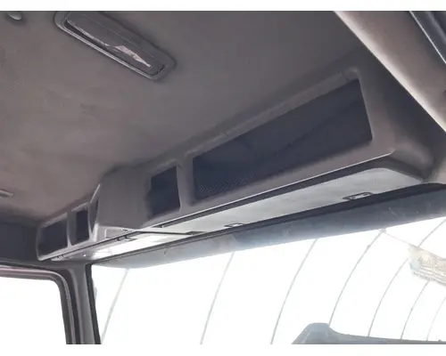 Volvo VNM Body, Misc. Parts