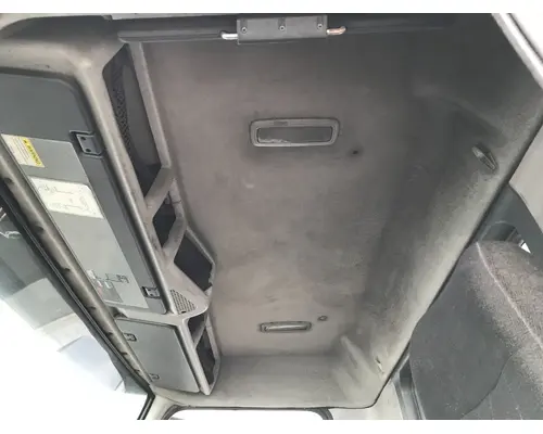 Volvo VNM Body, Misc. Parts