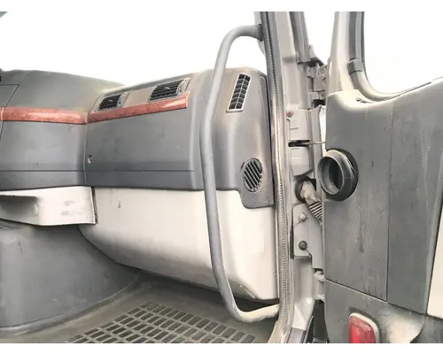 Volvo VNM Body, Misc. Parts