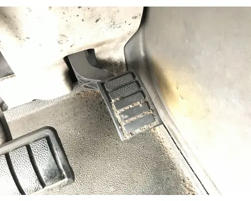 Volvo VNM Body, Misc. Parts