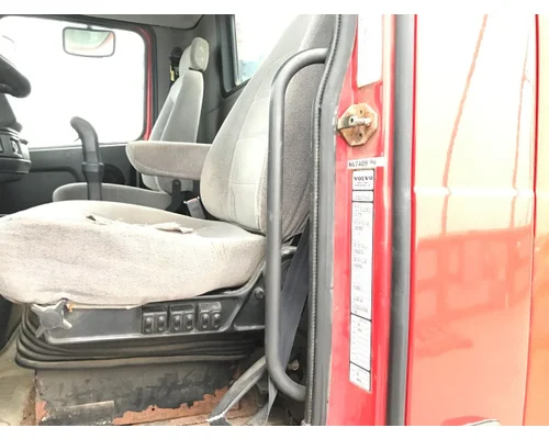 Volvo VNM Body, Misc. Parts