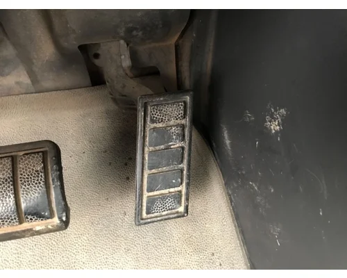Volvo VNM Body, Misc. Parts