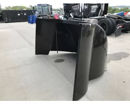 Volvo VNM Body, Misc. Parts
