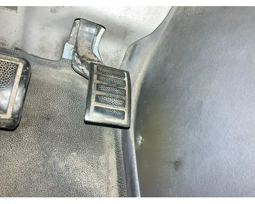 Volvo VNM Body, Misc. Parts