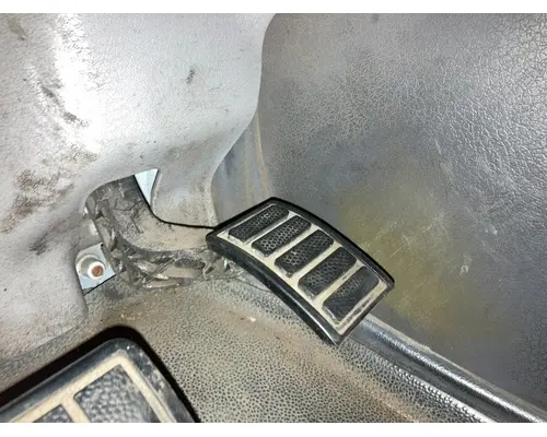 Volvo VNM Body, Misc. Parts