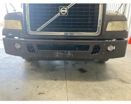 Volvo VNM Bumper Assembly, Front