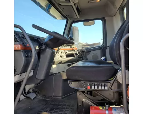 Volvo VNM Cab