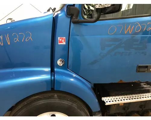 Volvo VNM Cowl