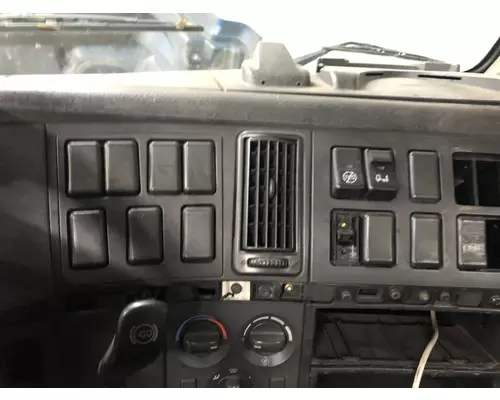 Volvo VNM Dash Panel