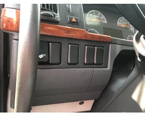 Volvo VNM Dash Panel