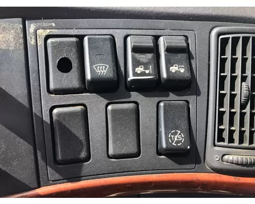 Volvo VNM Dash Panel