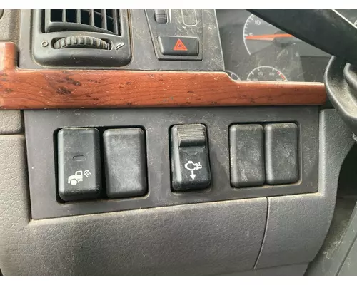 Volvo VNM Dash Panel