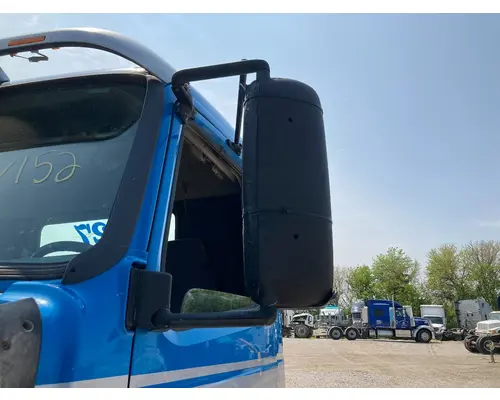 Volvo VNM Door Assembly, Front