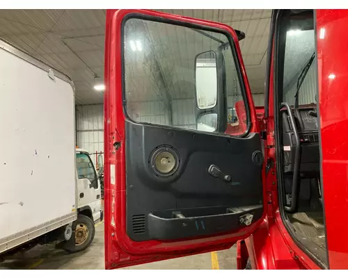 Volvo VNM Door Assembly, Front