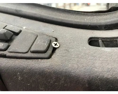 Volvo VNM Door Assembly, Front