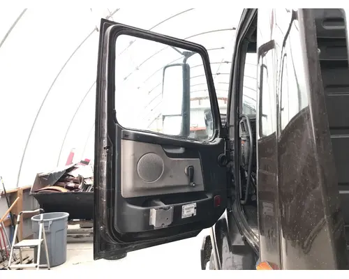 Volvo VNM Door Assembly, Front