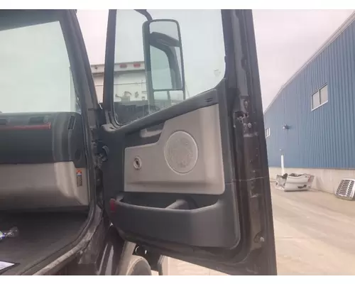 Volvo VNM Door Assembly, Front