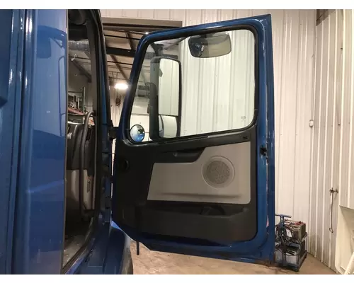 Volvo VNM Door Assembly, Front