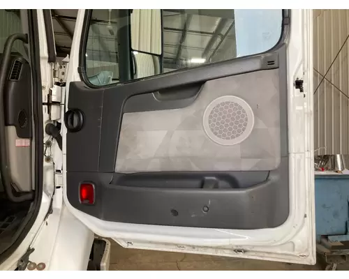 Volvo VNM Door Assembly, Front