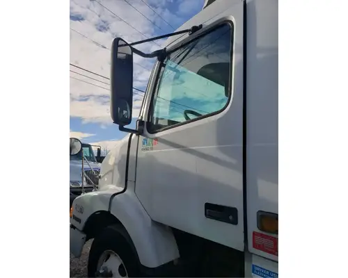 Volvo VNM Door Assembly, Front