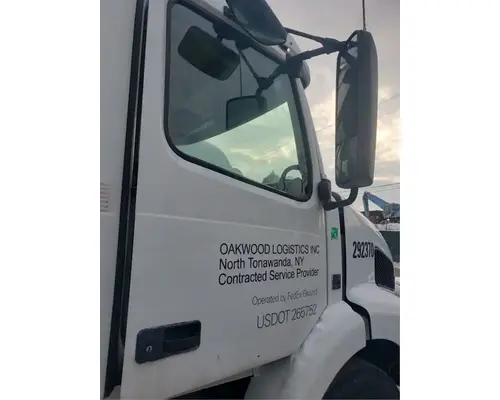 Volvo VNM Door Assembly, Front