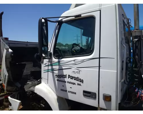 Volvo VNM Door Assembly, Front