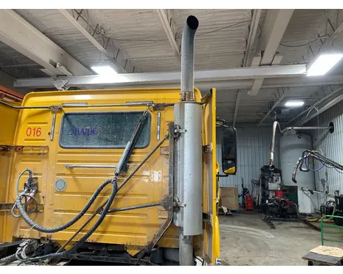 Volvo VNM Exhaust Assembly
