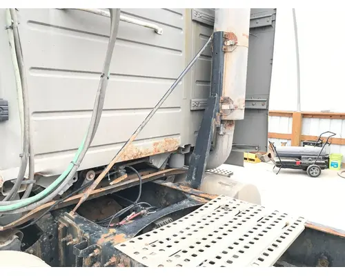 Volvo VNM Exhaust Assembly