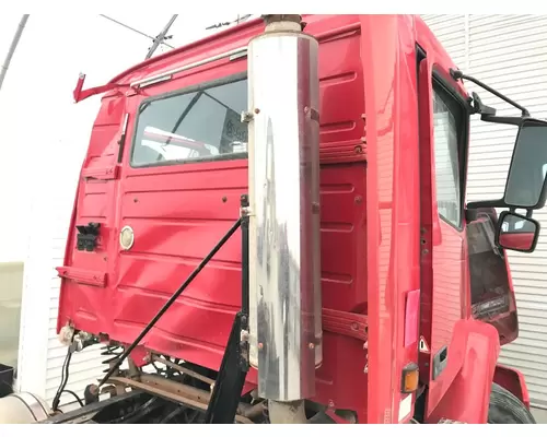 Volvo VNM Exhaust Guard