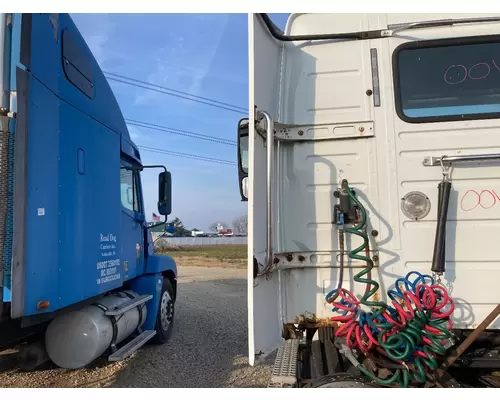 Volvo VNM Fairing (Side)