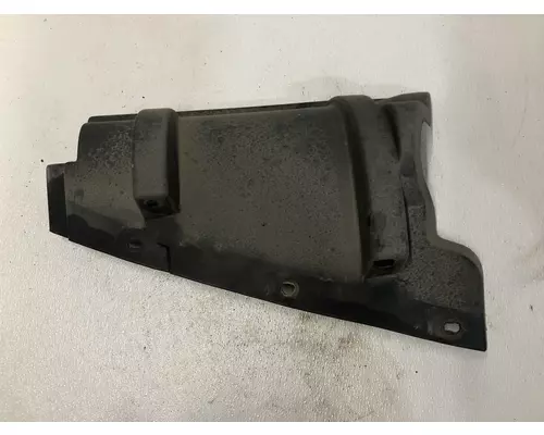 Volvo VNM Fender, Inner