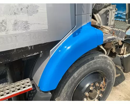 Volvo VNM Fender