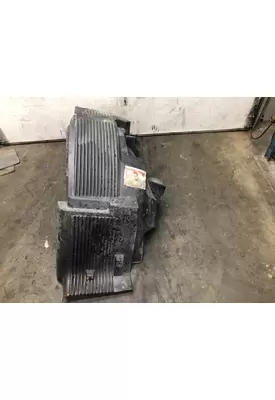 Volvo VNM Fender