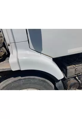 Volvo VNM Fender