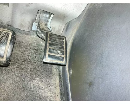 Volvo VNM Foot Control , Pedal