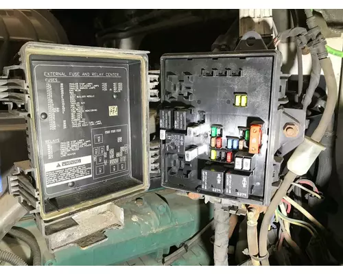 Volvo VNM Fuse Box