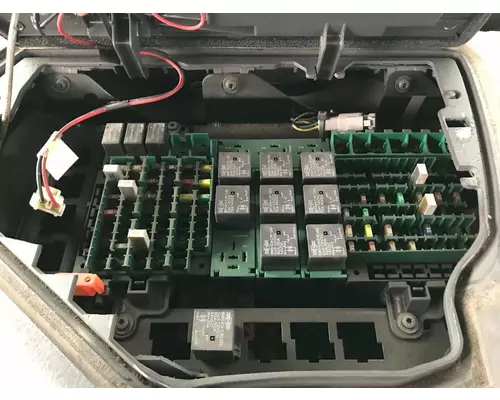 Volvo VNM Fuse Box