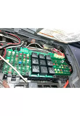 Volvo VNM Fuse Box