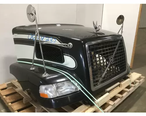 Volvo VNM Hood