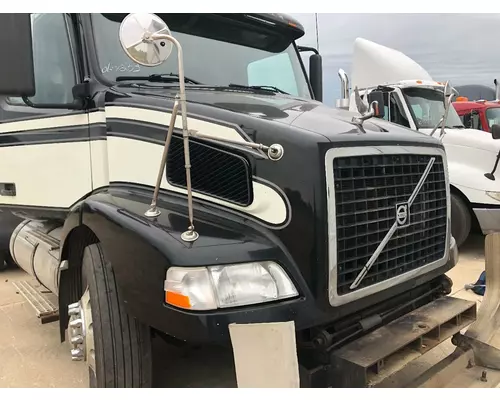 Volvo VNM Hood