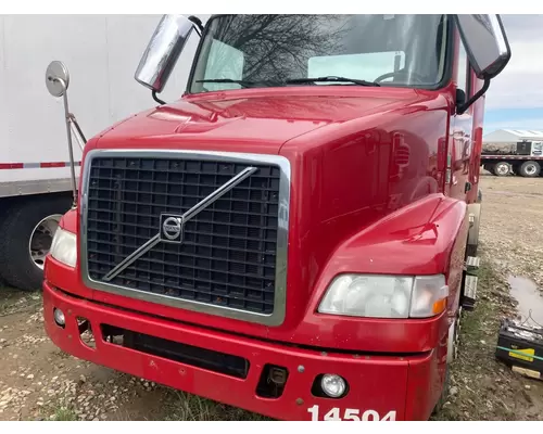 Volvo VNM Hood